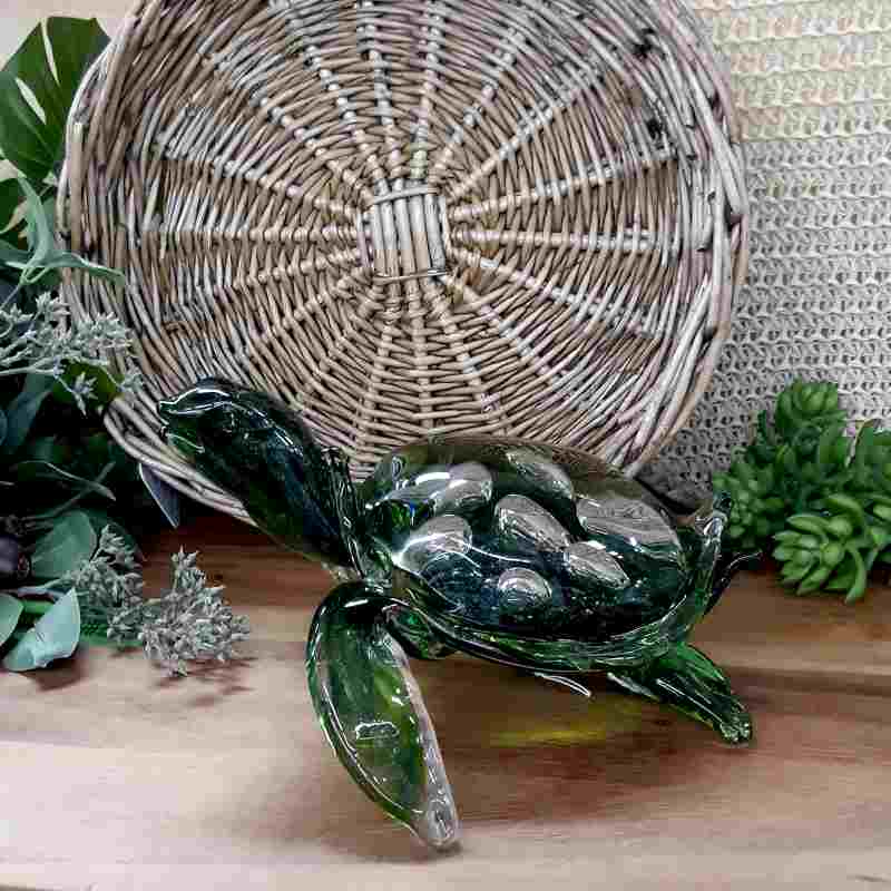 Glassware gallery image