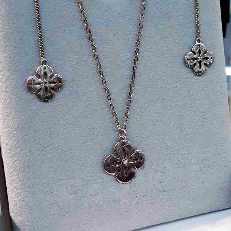 Jewellery gallery image